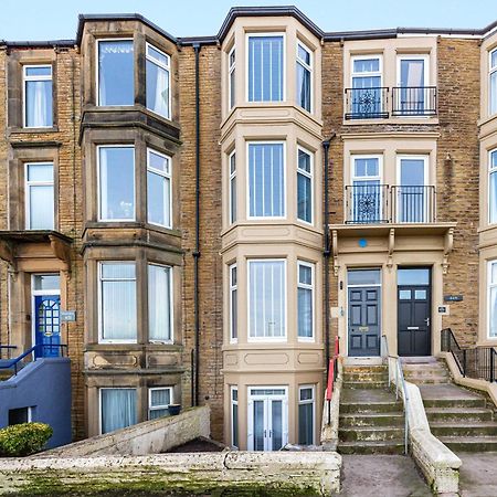 Seafront Apartment - Sleeps 6 - Gateway To The Lake District - Brand New Morecambe Exteriör bild